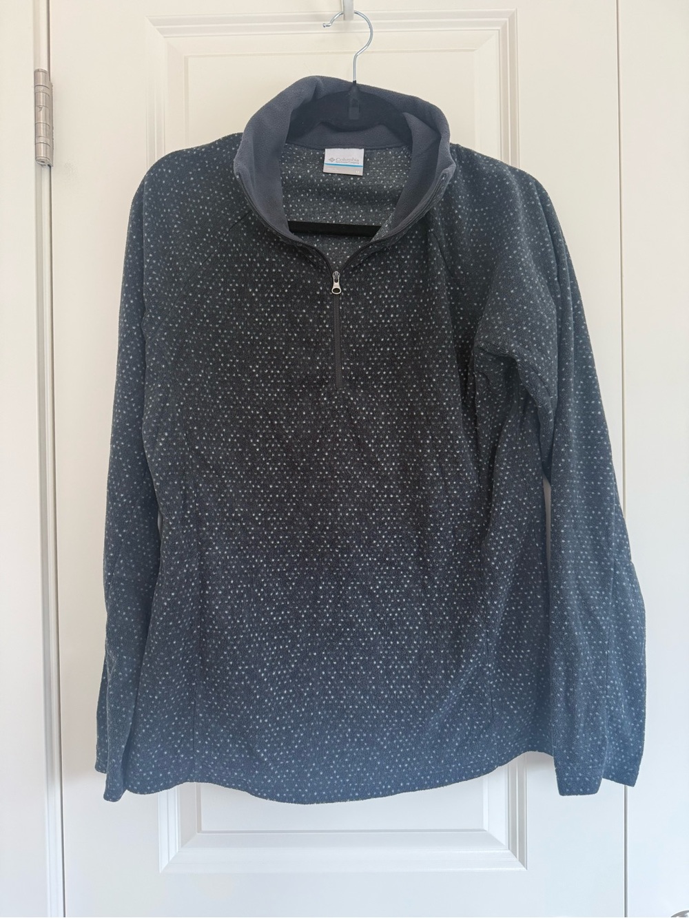 Columbia Women's Dark Gray Half-Zip Pullover with Subtle Dot Print